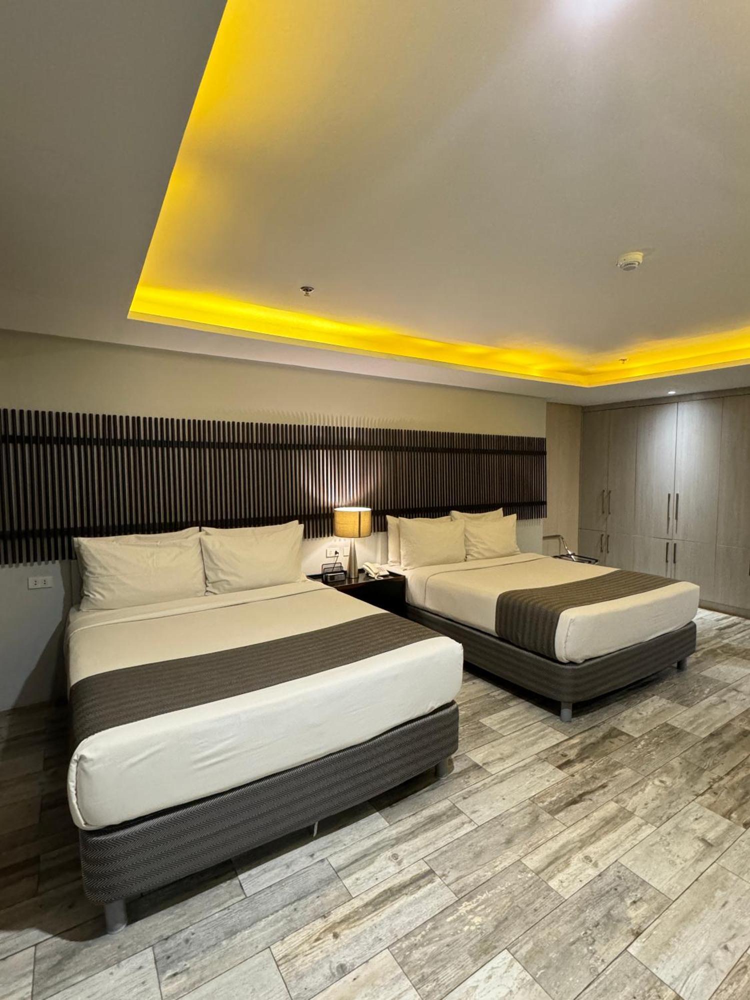 1A Express Hotel Cagayan de Oro Ngoại thất bức ảnh