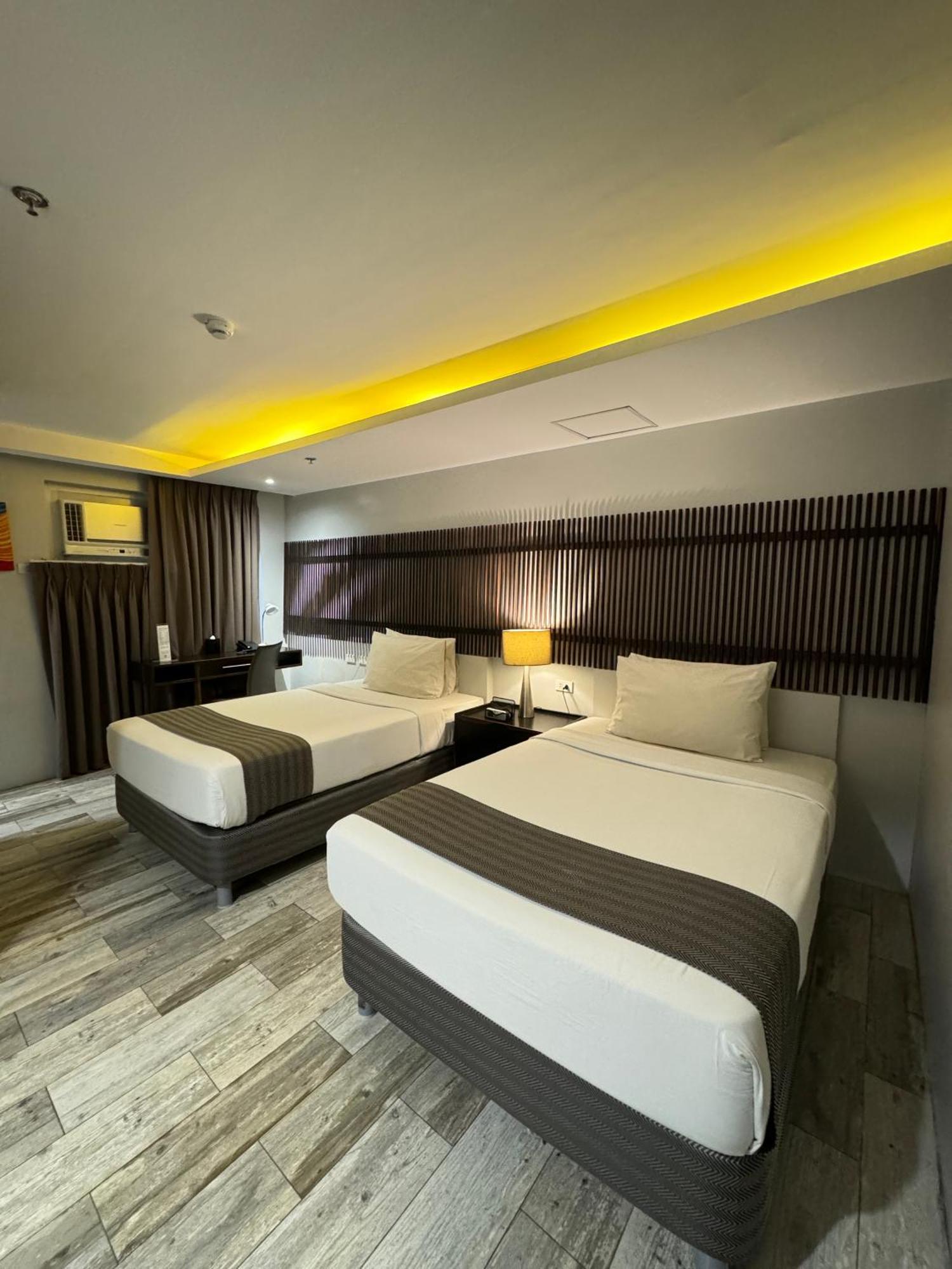 1A Express Hotel Cagayan de Oro Ngoại thất bức ảnh